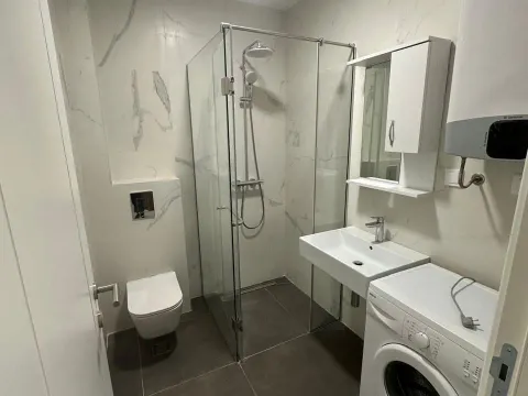 Prodaja, stan, 47m², Bečići, Budva - image 7