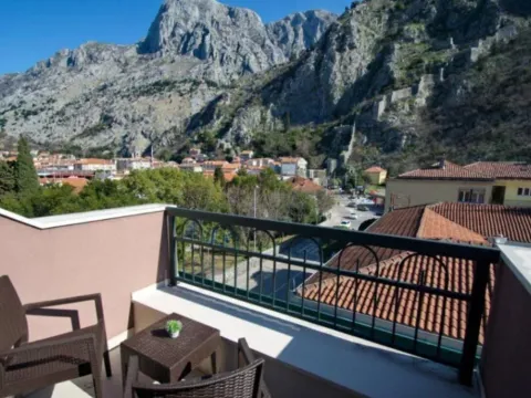 Sale, house, 1000m², Kotor, Crna Gora - image 5