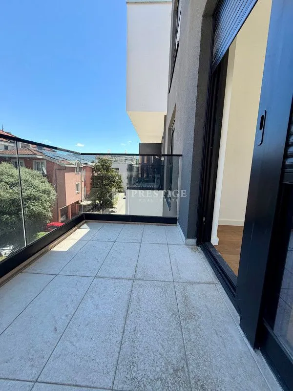 Prodaja, garsonjera, 33m², Momišići, Podgorica