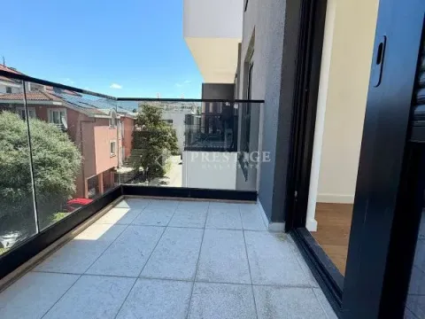 Prodaja, garsonjera, 33m², Momišići, Podgorica - image 11