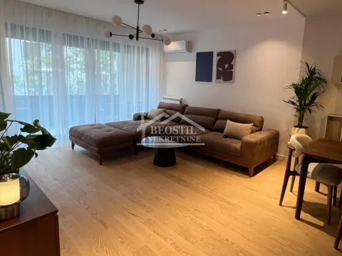 Izdavanje, četvorosoban stan, 112m², Stari Grad, Beograd - image 7