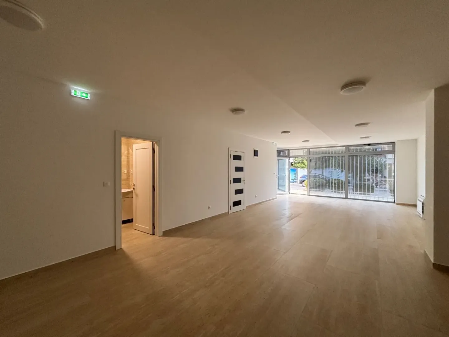 Rent, office space, 120m², Zabjelo, Podgorica