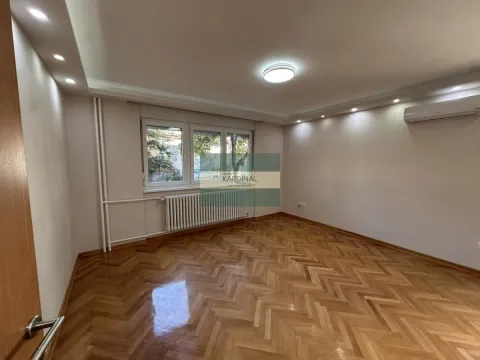 Rent, two bedroom apartment, 50m², Centar, Kragujevac - image 7