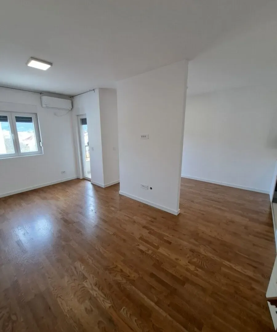 Rent, two bedroom apartment, 72m², Zagorič, Podgorica