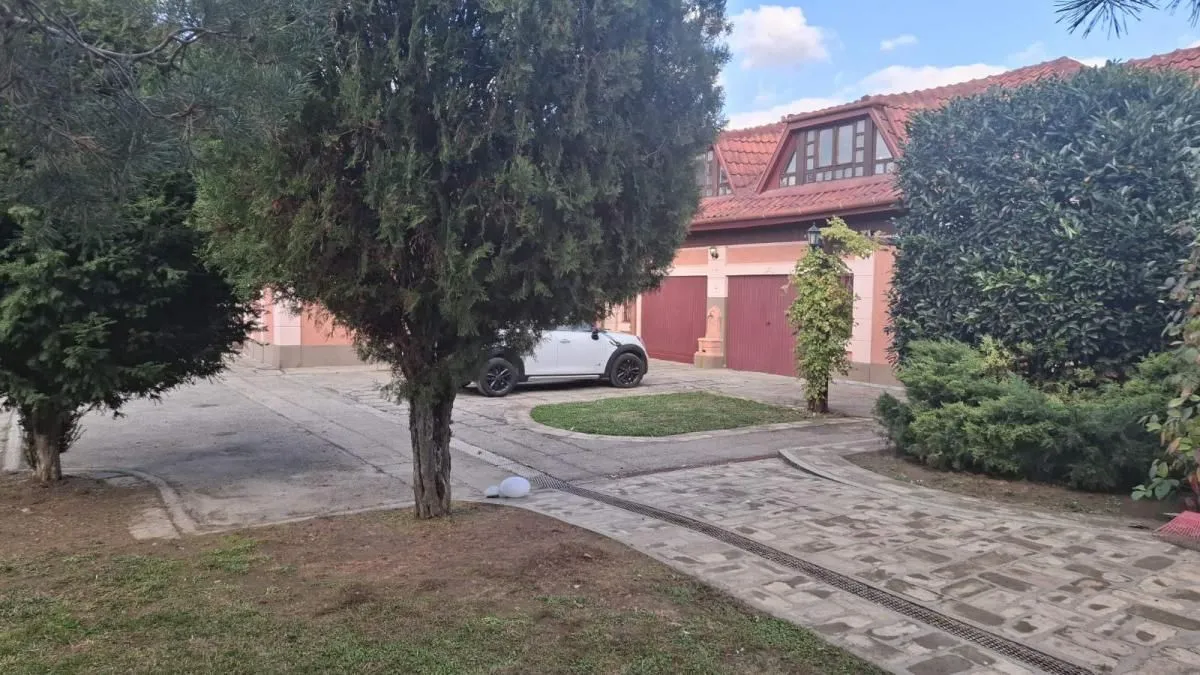 Prodaja, kuća, 481m², Bečej, Novi Sad