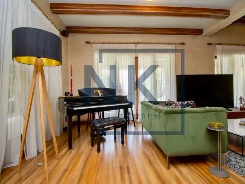 Rent, house, 400m², Podgorica, Crna Gora - image 9