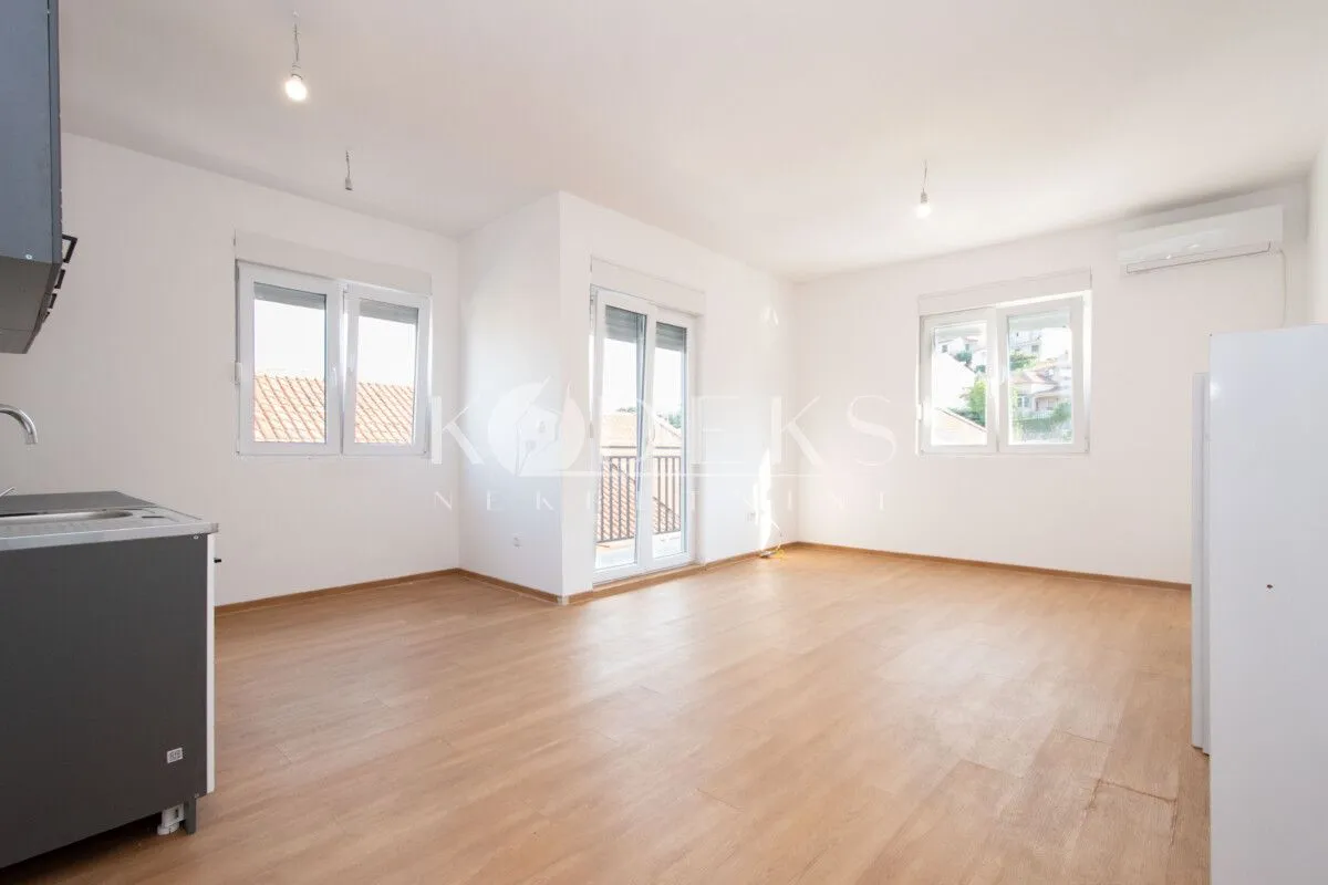 Rent, two bedroom apartment, 60m², Zelenika, Podgorica