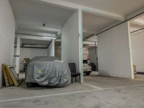 Prodaja, garsonjera, 49m², Reževići, Budva - image 11