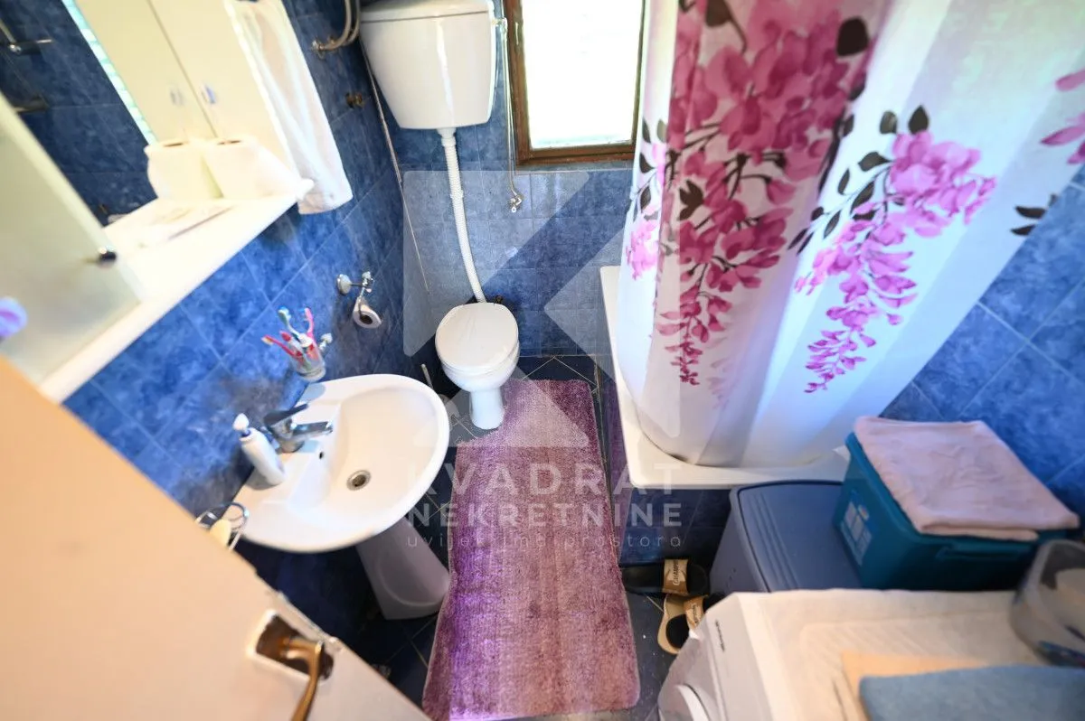 Prodaja, kuća, 80m², Mareza, Podgorica