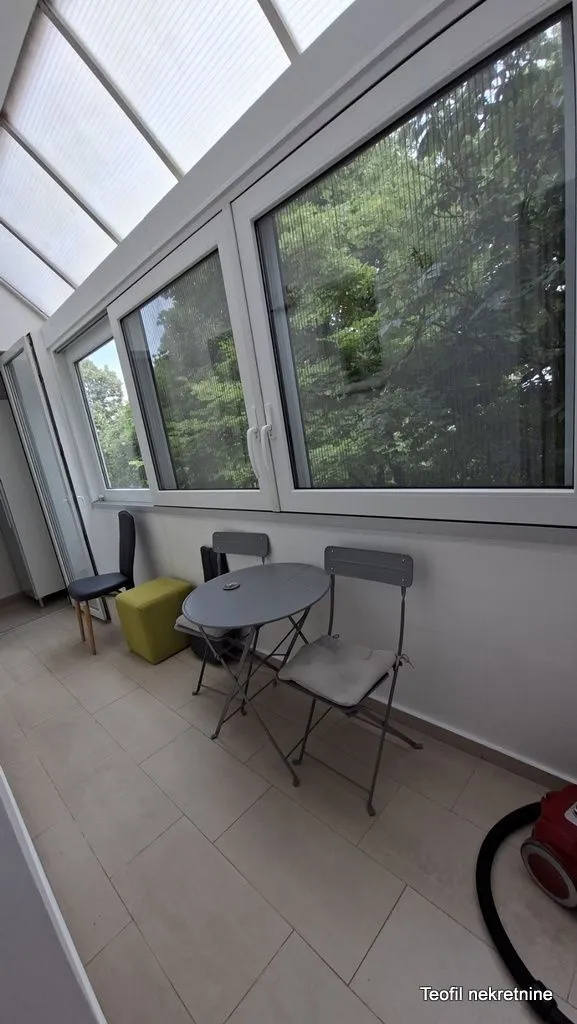 Izdavanje, dvosoban stan, 70m², Stari Grad, Beograd