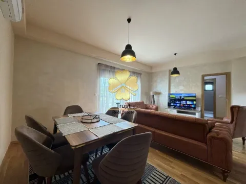 Izdavanje, dvosoban stan, 80m², Tološi, Podgorica - image 3