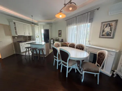Sale, two bedroom apartment, 89m², Bečići, Budva - image 7