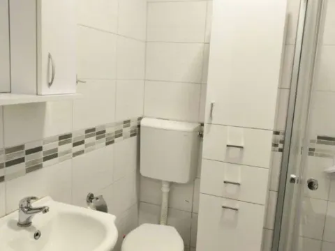 Rent, two bedroom apartment, 70m², Zlatica, Podgorica - image 8