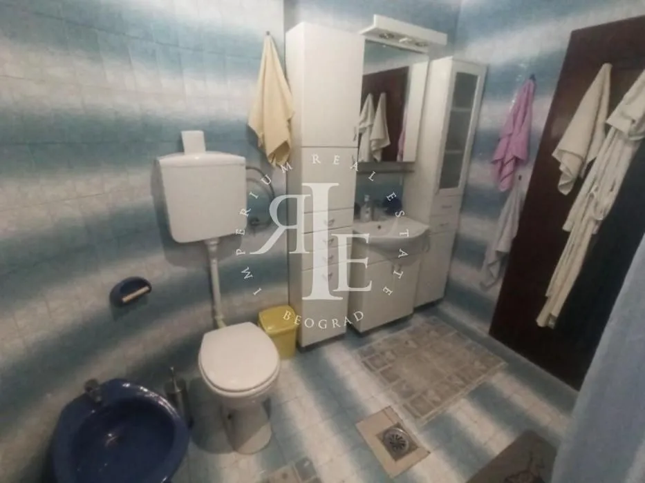 Sale, house, 300m², Mala Moštanica, Obrenovac