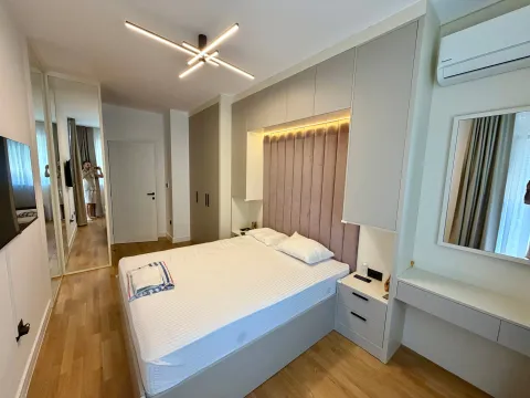 Prodaja, dvosoban stan, 80m², Stari Aerodrom, Podgorica - image 6