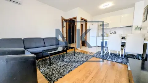 Rent, two bedroom apartment, 68m², City Kvart, Podgorica - image 2