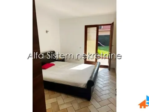 Rent, three bedroom apartment, 85m², Bulbulder, Zvezdara Sve Podlokacije - image 11