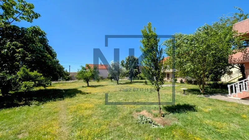 Prodaja, plac, 1170m², Donja Gorica, Podgorica