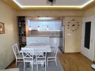Izdavanje, dvosoban stan, 65m², City Kej, Podgorica - image 3