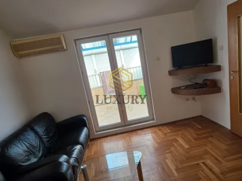 Sale, two bedroom apartment, 68m², Zabjelo, Podgorica - image 8