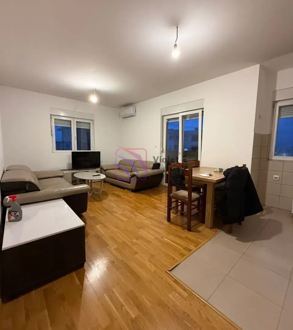 Prodaja, dvosoban stan, 57m², Tuški Put, Podgorica