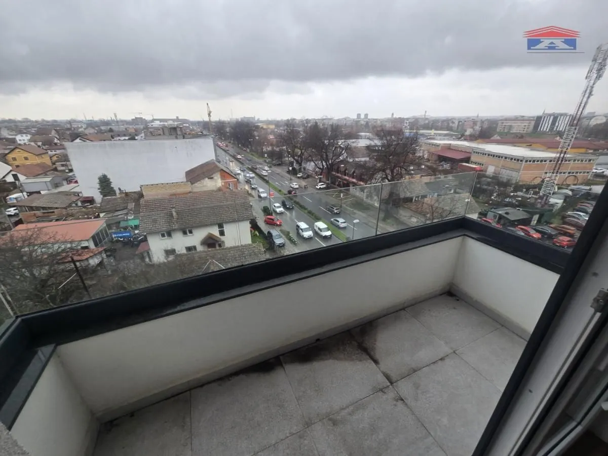 Prodaja, stan, 129m², Salajka, Novi Sad Sve Podlokacije