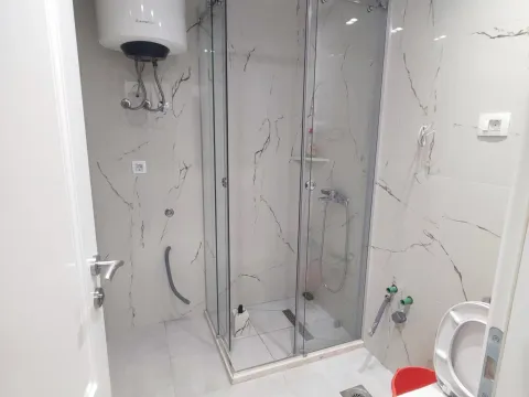 Izdavanje, poslovni prostor, 53m², Preko Morače, Podgorica - image 4