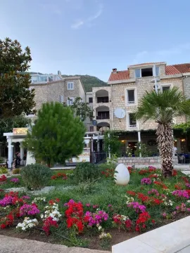 Prodaja, dvosoban stan, 71m², Petrovac, Budva - image 14