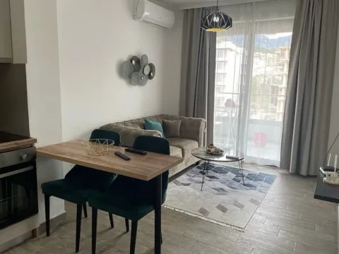 Izdavanje, jednosoban stan, 40m², Šušanj, Bar - image 1