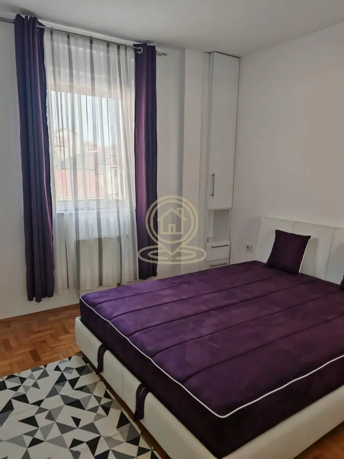 Izdavanje, dvosoban stan, 42m², Nova Detelinara, Novi Sad Sve Podlokacije