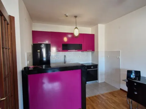 Rent, one bedroom apartment, 54m², City Kvart, Podgorica - image 3