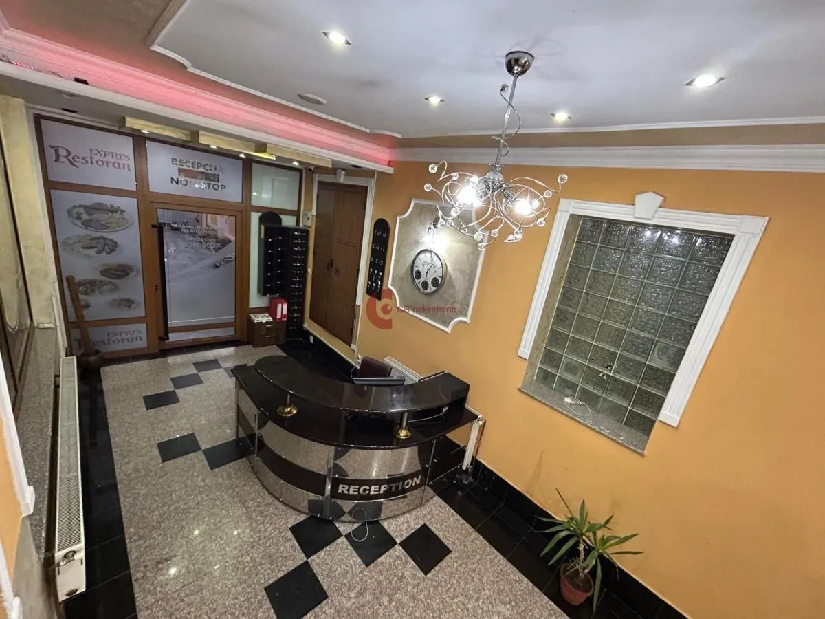 Sale, office space, 1400m², Centar, Subotica