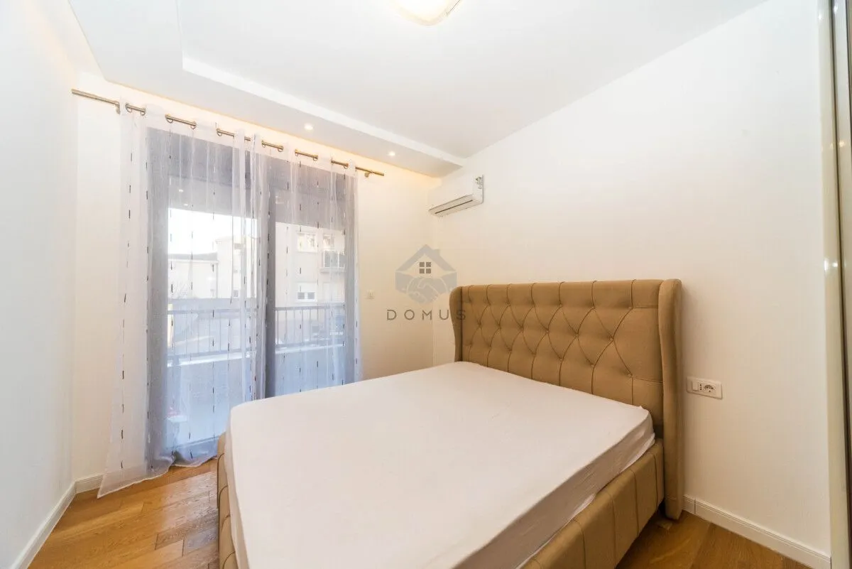 Rent, two bedroom apartment, 65m², Blok 9, Podgorica