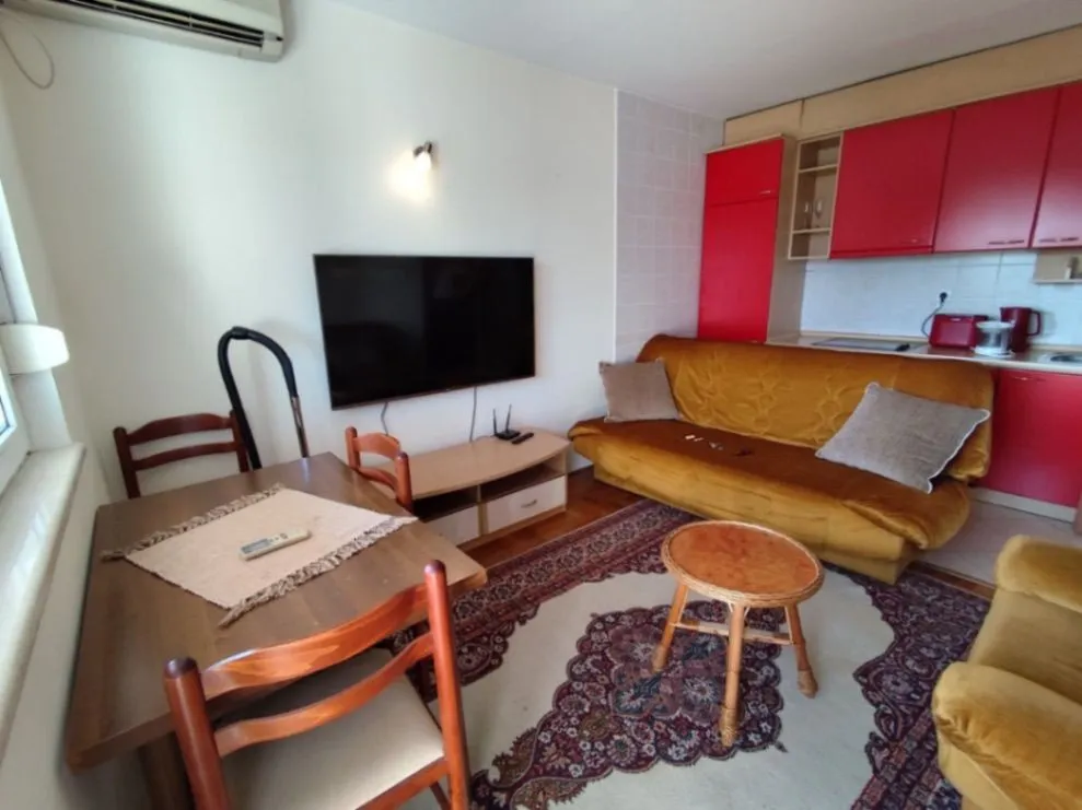 Rent, one bedroom apartment, 33m², Preko Morače, Podgorica