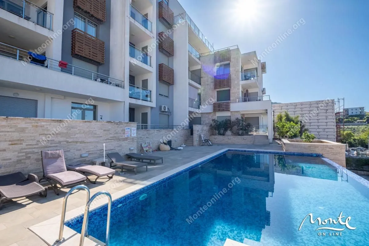 Prodaja, dvosoban stan, 87m², Tivat, Crna Gora