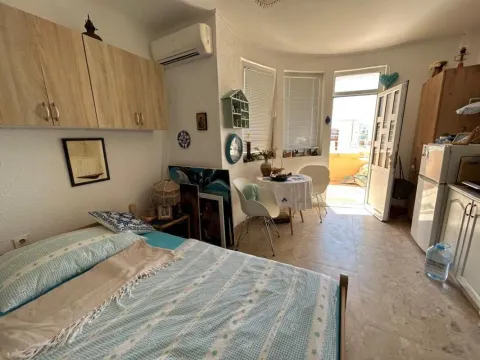 Prodaja, garsonjera, 19m², Utjeha, Bar - image 2