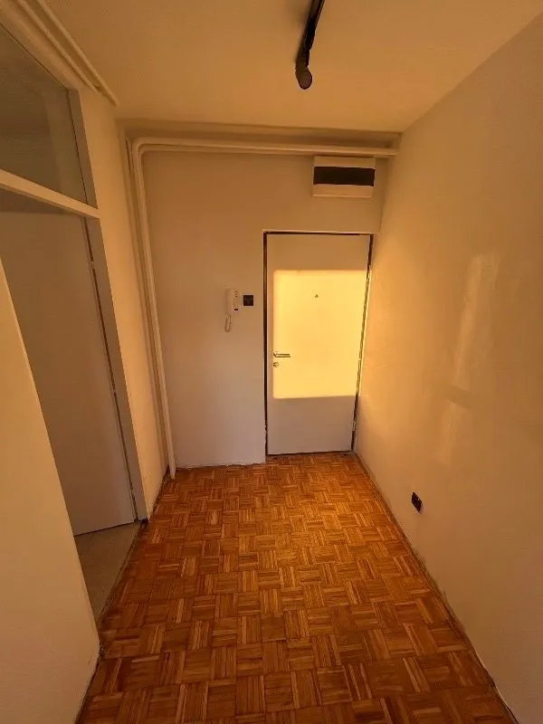 Prodaja, trosoban stan, 120m², Banjica, Voždovac Sve Podlokacije