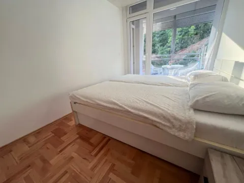 Izdavanje, dvosoban stan, 77m², Dubovica, Budva - image 8