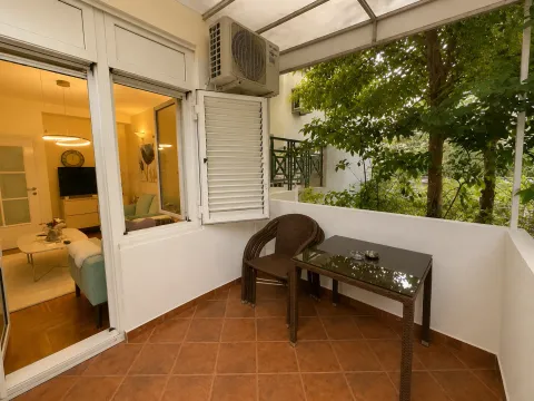 Rent, one bedroom apartment, 52m², Gorica C, Podgorica - image 13