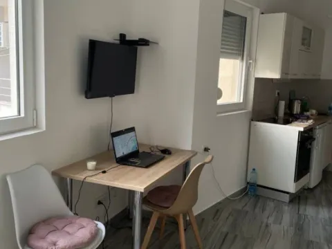 Rent, studio apartment, 28m², Golubovina, Budva - image 8