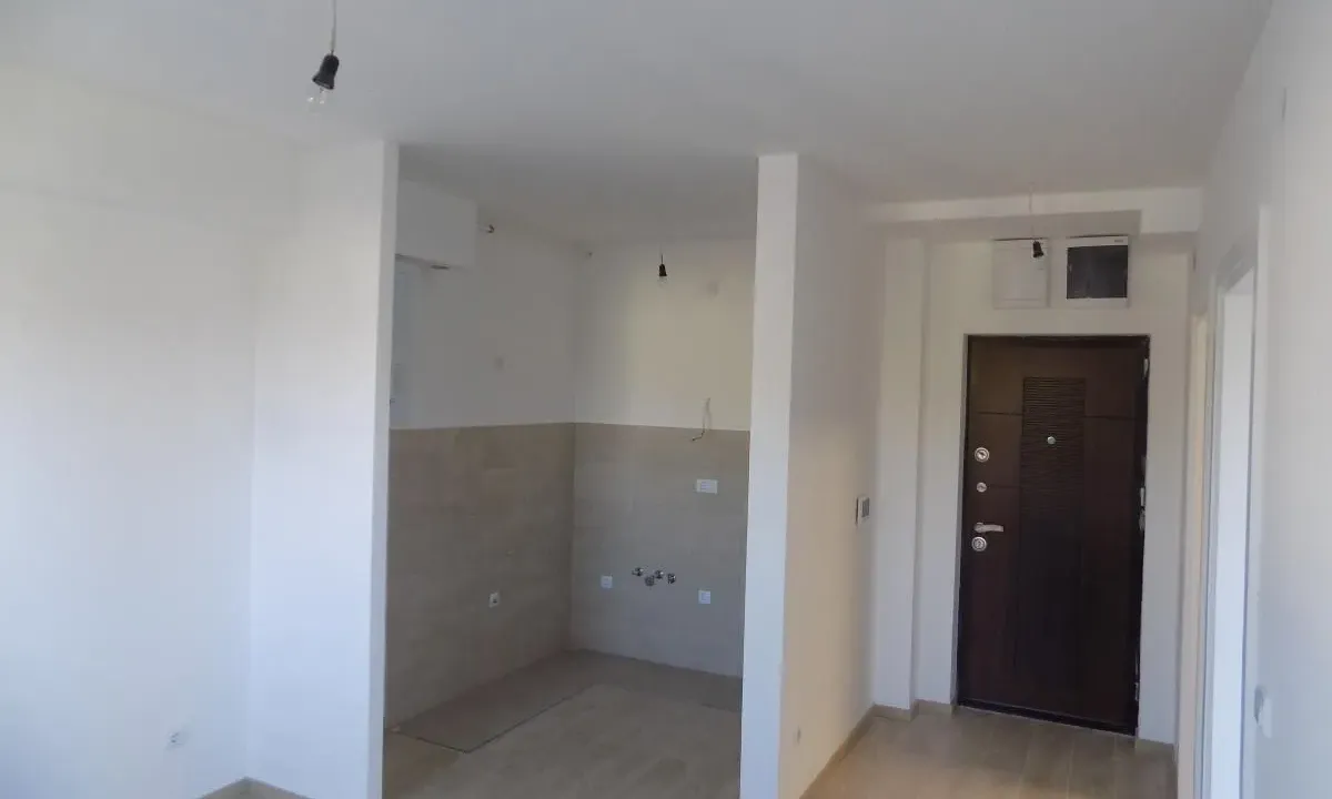 Izdavanje, stan, 36m², Paraćin, Srbija