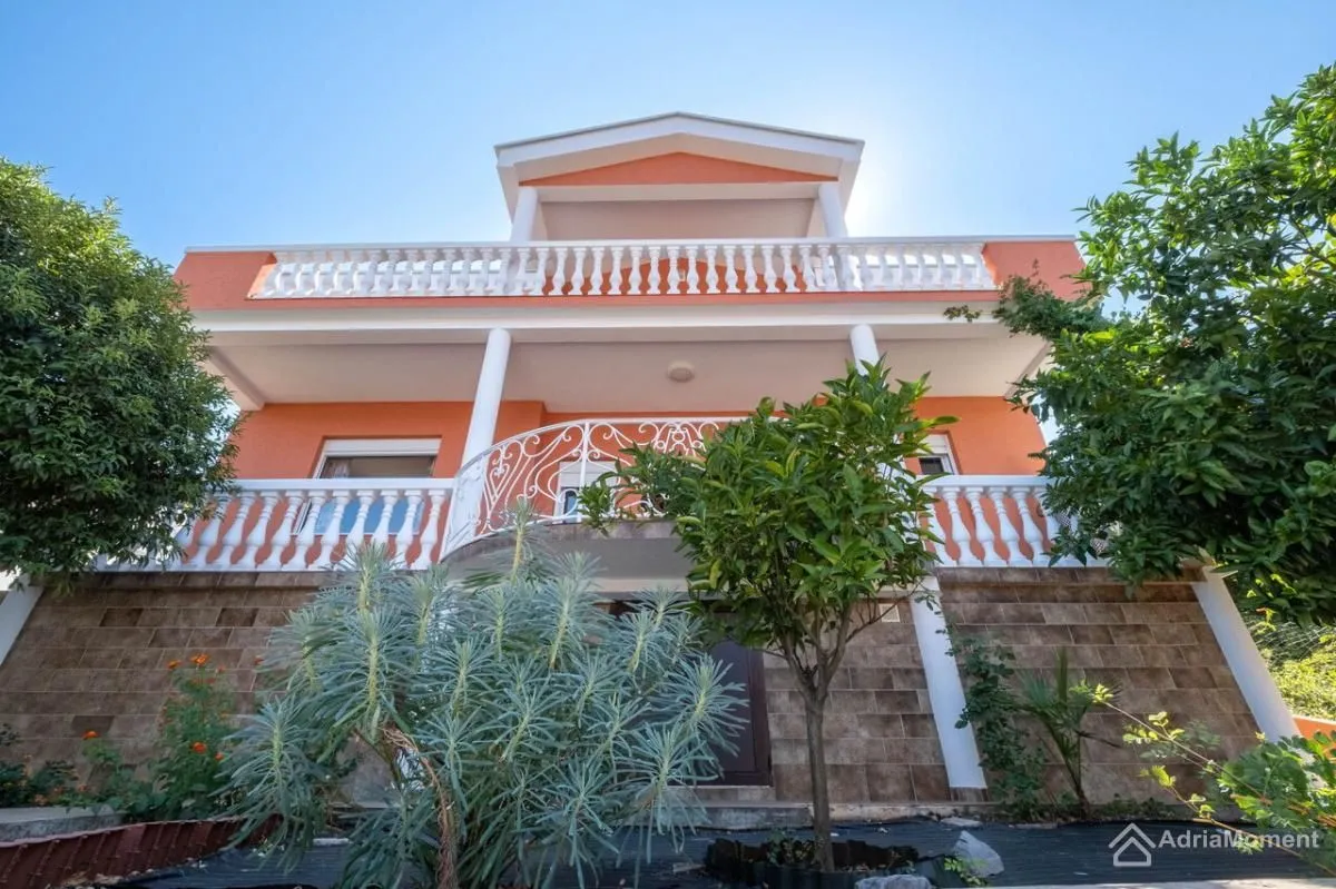 Sale, house, 89m², Krašići, Tivat