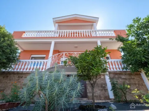 Prodaja, kuća, 89m², Krašići, Tivat - image 14