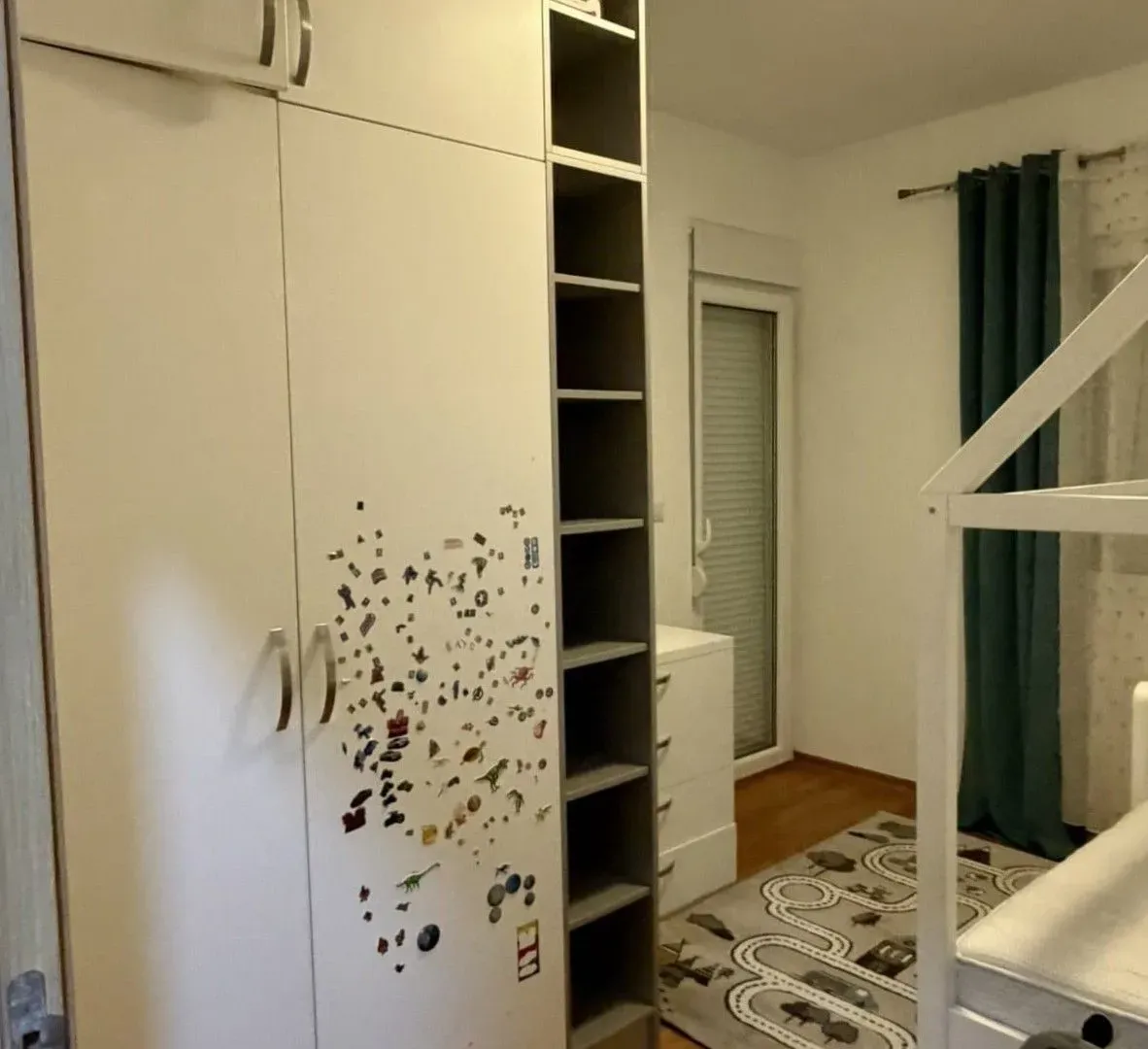 Izdavanje, dvosoban stan, 57m², Zabjelo, Podgorica