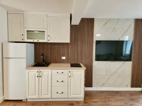 Sale, one bedroom apartment, 90m², Hladna Uvala, Bar - image 5