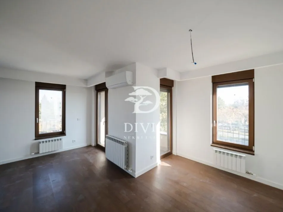 Prodaja, četvorosoban stan, 103m², Bezanijska Kosa 1, Bežanijska Kosa Sve Podlokacije