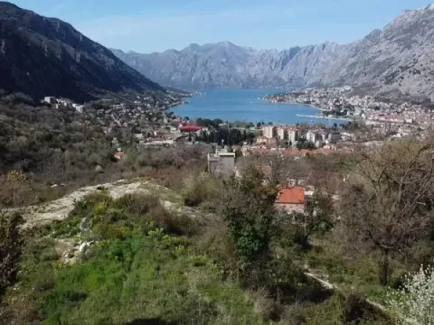 Prodaja, plac, 800m², Tivat, Crna Gora