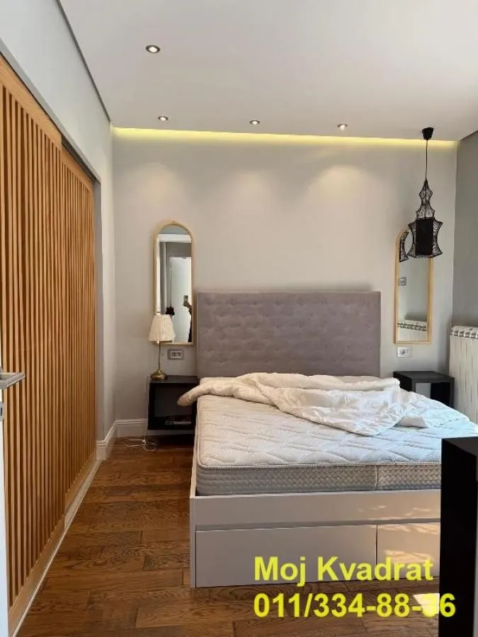 Sale, three bedroom apartment, 90m², Južni Bulevar, Vračar Sve Podlokacije