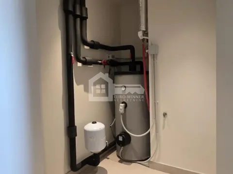 Izdavanje, trosoban stan, 90m², Savski Venac, Beograd - image 20