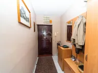 Prodaja, dvosoban stan, 74m², Pejton, Podgorica - image 10